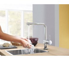 Смеситель для кухонной мойки с выдвижным изливом Grohe Minta 32168000 хром