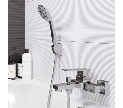 Смеситель для ванны TOKITO AKARI хром (TOK-AKA-1014) Смеситель для ванны TOKITO AKARI хром (TOK-AKA-1014)