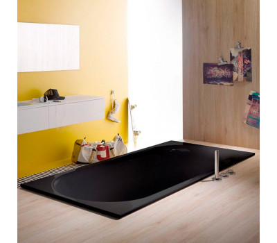 Стальная ванна Bette Comodo 1251-035 Черный матовый 