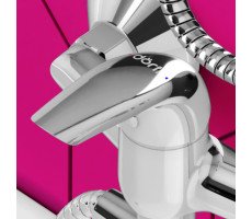 Смеситель для ванны и душа с длинным изливом Dorff Stark D1109500 Хром Смеситель для ванны и душа с длинным изливом Dorff Stark D1109500 Хром