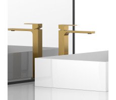 Смеситель для раковины Vincea Cube VBF-1C02BG однорычажный, брашированное золото Смеситель для раковины Vincea Cube VBF-1C02BG однорычажный, брашированное золото