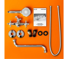 Смеситель для ванны и душа с длинным изливом и душевым набором Dorff Vintage D6095000 Хром 